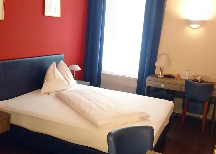 Excellence Hotel