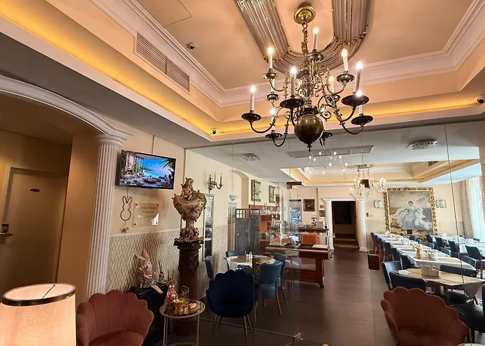Excellence Hotel 4*